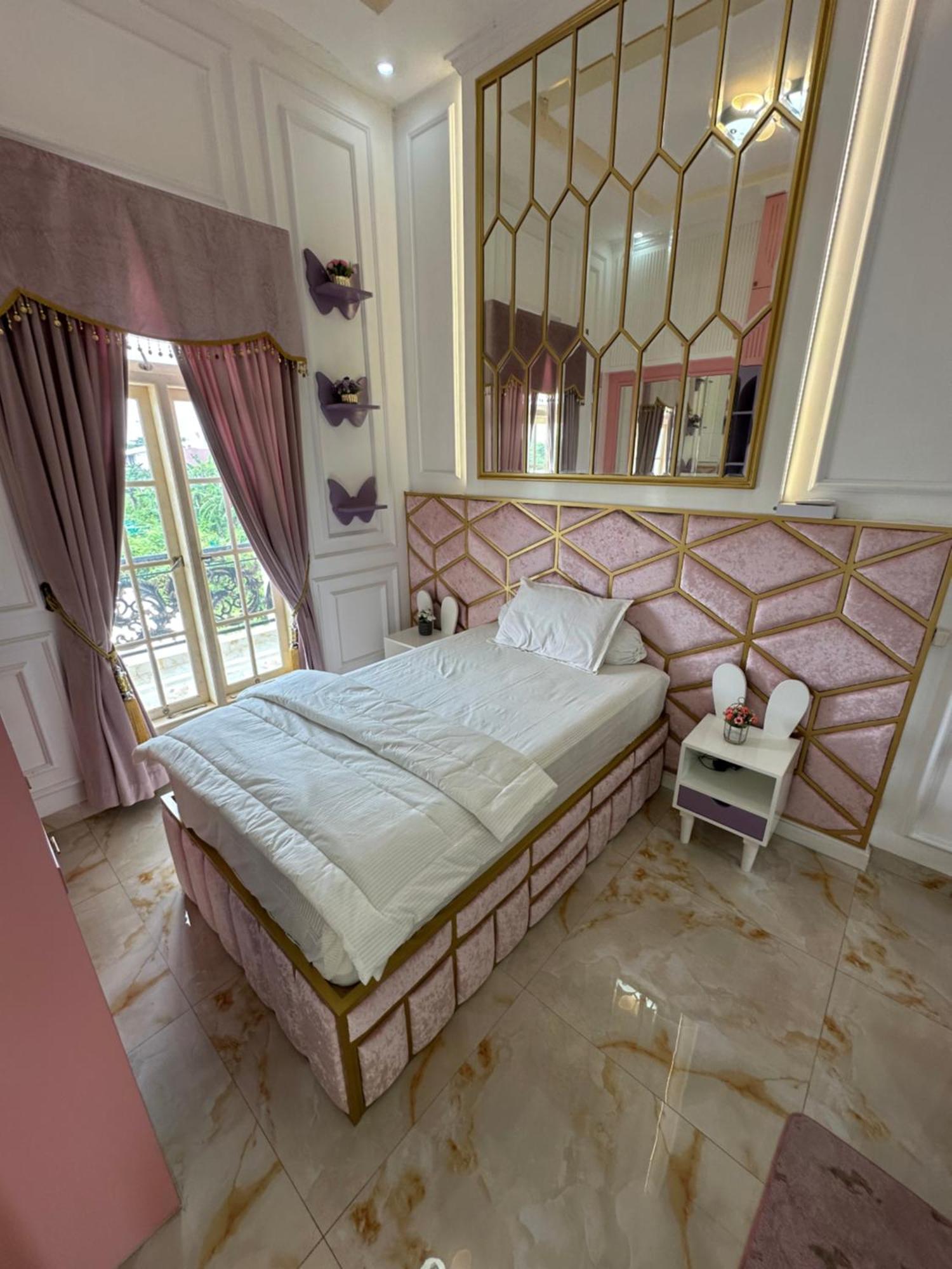 Villa Rumah Putih Jogja Yogyakarta Luaran gambar